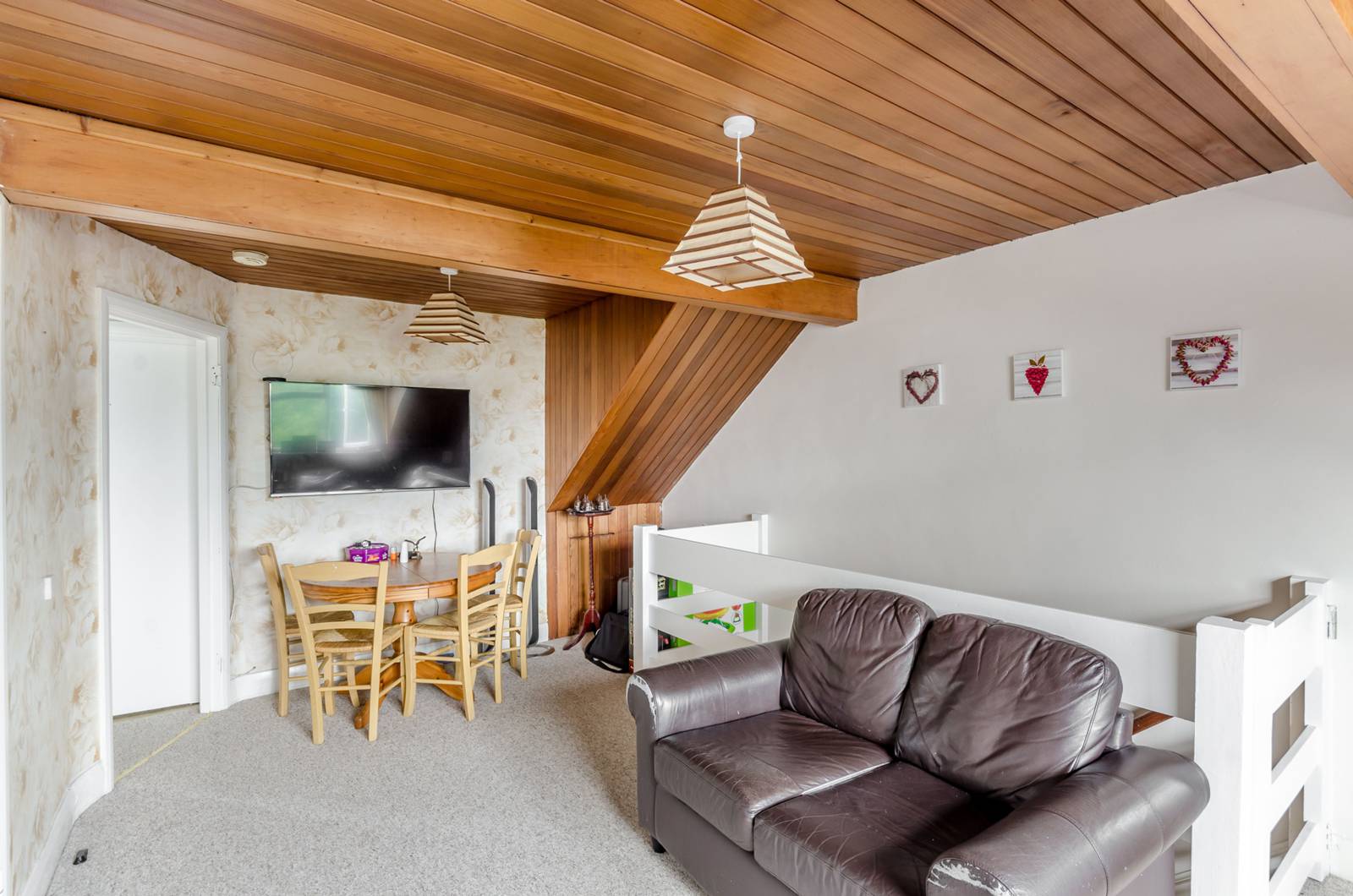 ONE BEDROOM FLAT IN ANGUS RoomsLocal image