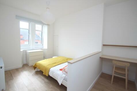 BEAUTIFUL ONE BEDROOM FLAT IN MANCHESTER RoomsLocal image