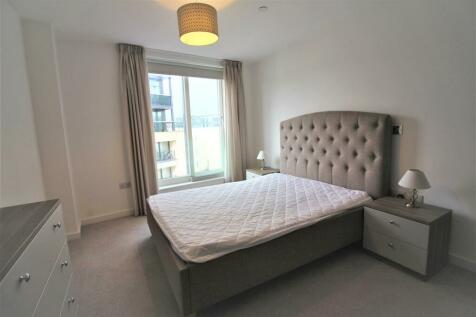 FURNISHED ONE BEDROOM FLAT IN SHEFFIELD RoomsLocal image