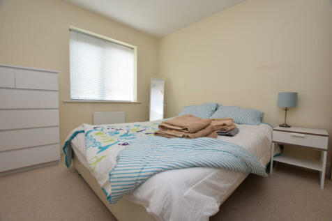 FURNISHED ONE BEDROOM FLAT IN DERBY RoomsLocal image