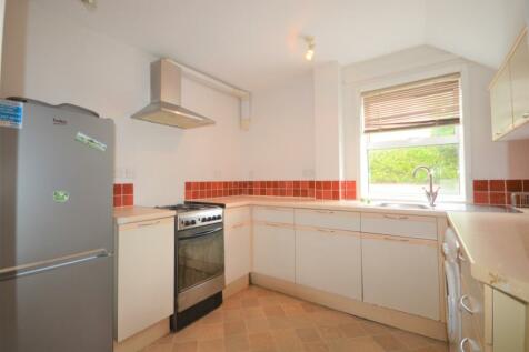 FURNISHED ONE BEDROOM FLAT IN EXETER RoomsLocal image