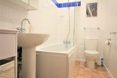 BEAUTIFUL ONE BEDROOM FLAT IN NORWICH RoomsLocal image
