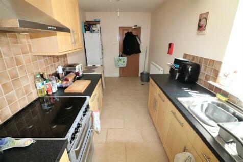 GROUND ONE BEDROOM FLAT IN CHESTER RoomsLocal image