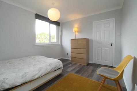 WELL PRESENTED FURNISHED BEDROOM FLAT IN SALISBURY RoomsLocal image