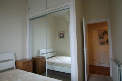 WELL PRESENTED FURNISHED BEDROOM FLAT IN DUNDEE RoomsLocal image