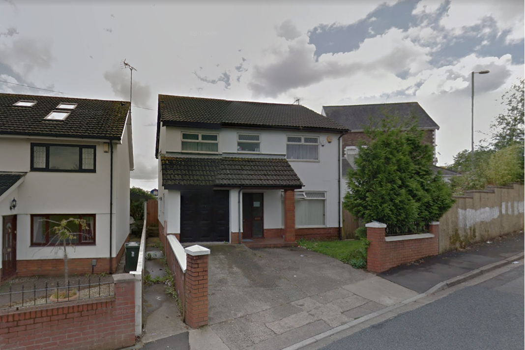 Landlord and his relative fined £40,000 over unlicensed properties in Newport - https://roomslocal.co.uk/blog/landlord-and-his-relative-fined-40000-over-unlicensed-properties-in-newport #relative #fined #over #unlicensed #properties