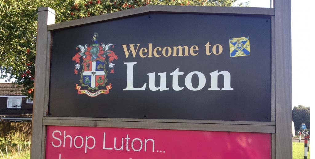 Luton licensing problems rumble on: ‘How did the borough council get into this mess?’ - https://roomslocal.co.uk/blog/luton-licensing-problems-rumble-on-how-did-the-borough-council-get-into-this-mess #licensing #problems #rumble #borough #council
