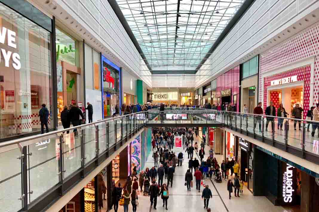 ONS figures show an encouraging increase in retail footfall - https://roomslocal.co.uk/blog/ons-figures-show-an-encouraging-increase-in-retail-footfall #figures #show #encouraging #increase #retail