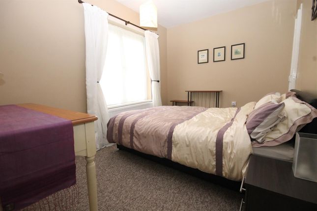 Afordable one bedroom in Park Road, Kingston Upon Thames RoomsLocal image