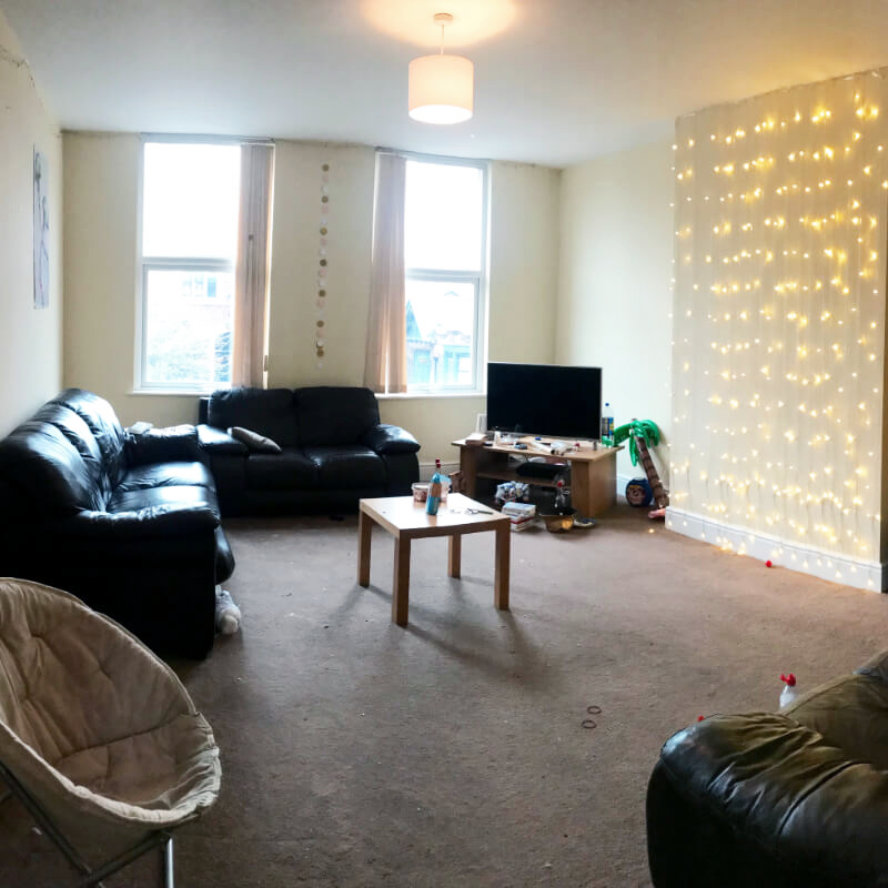 NO DEPOSIT - 1 Double Bedroom Available in Student House Liverpool RoomsLocal image