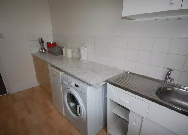 Delightful One bed flat in Glasgow RoomsLocal image