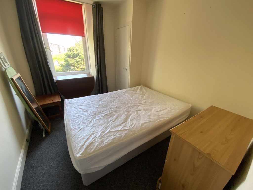 fantastic  cosy 1 bedroom to rent image